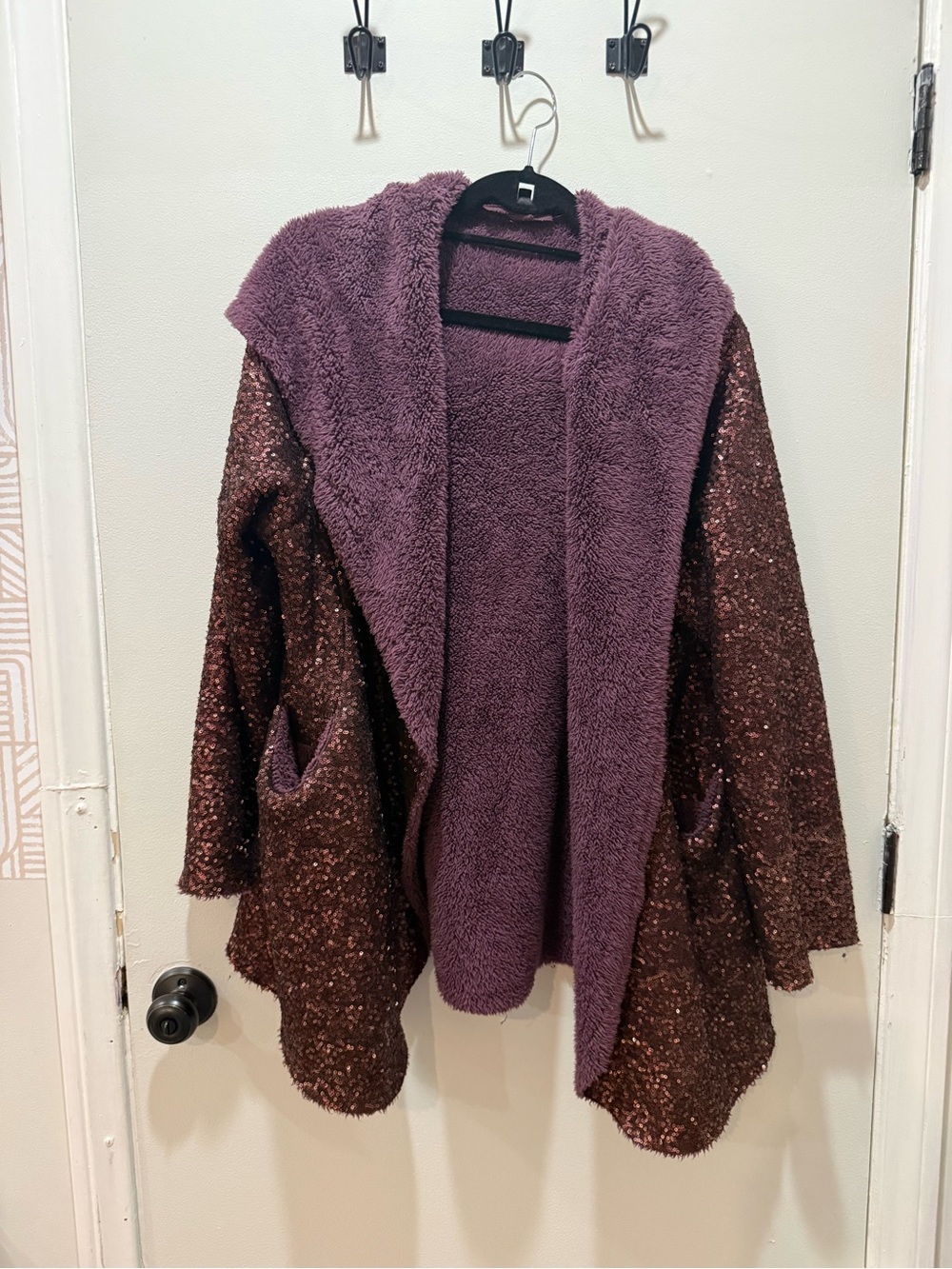 Plush Shawl-Collar Open Cardigan Sweater in Plum